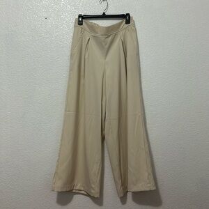 max studio • beige trousers
